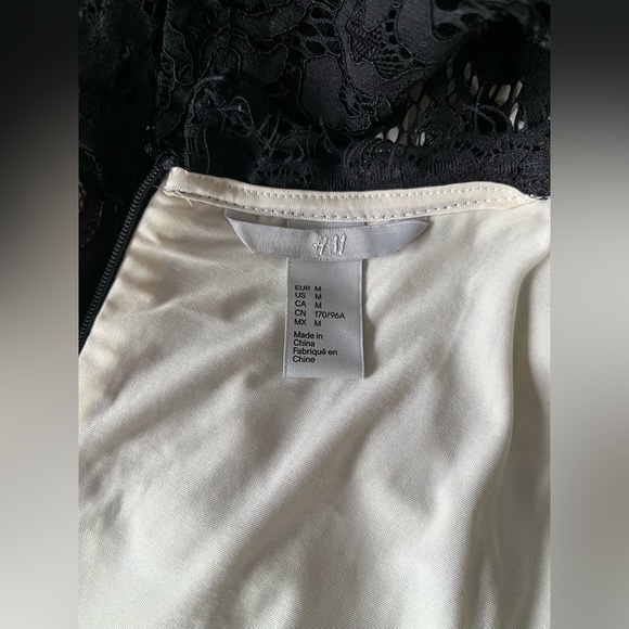 H&M Black Lace Mini Dress - Picture 4 of 4